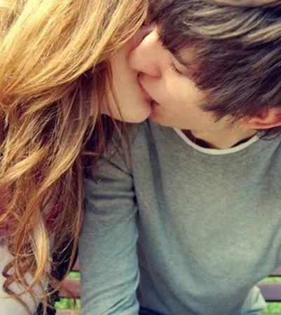 吃瓜情侣接吻图片,吃瓜情侣接吻画面曝光，网友直呼太甜了！