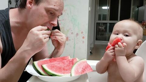 奶爸吃瓜,揭秘娱乐圈育儿背后的故事