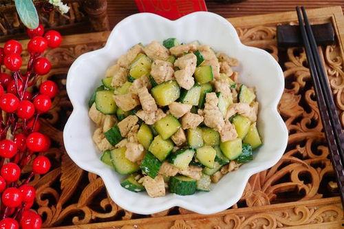 吃鸡瓜健康吗,揭秘其健康影响与食用建议