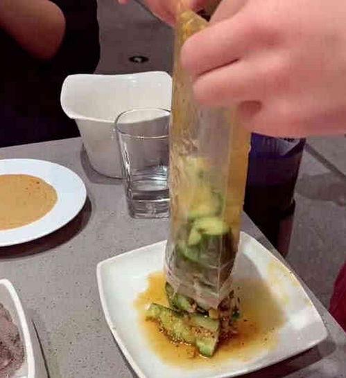 首尔海底捞吃瓜