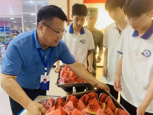 学校吃瓜视频学生,吃瓜视频揭秘校园生活百态