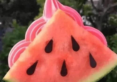 喜欢吃瓜什么心态,揭秘爱吃瓜背后的心理奥秘